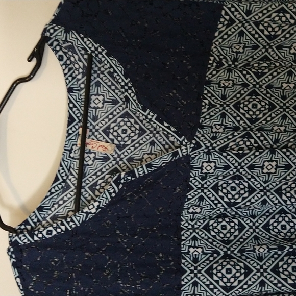 NWOT Red camel tunic - Picture 2 of 6